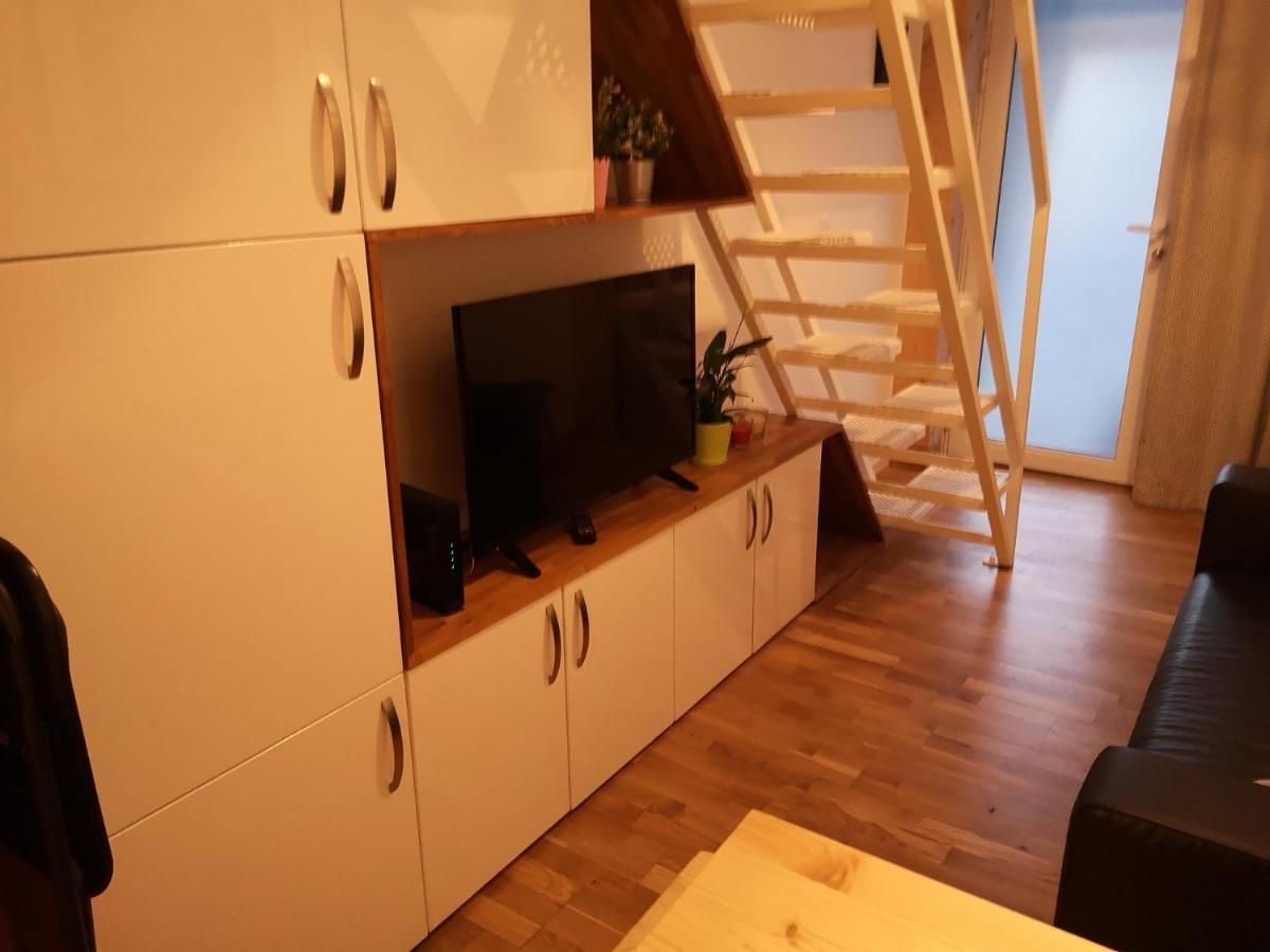 Apartment Maison 2 Chambres, Cosy, Proche Metro *